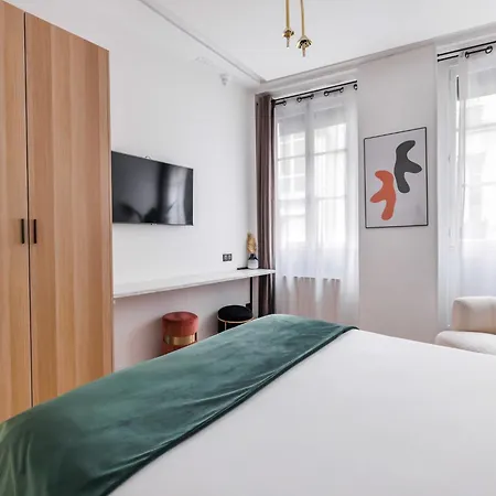 Charming Duplex - 2br 6p - Saint Germain Apartman *